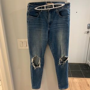 Levi’s 721 distressed jeans